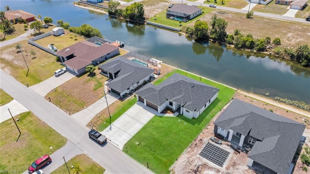 318 NW 9th St , Cape Coral, FL 33993 Photo