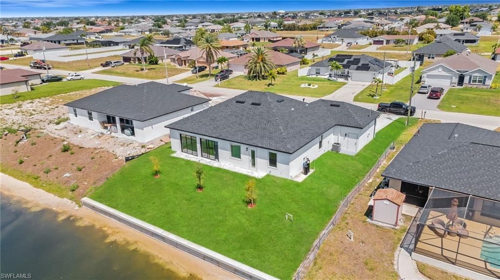 318 NW 9th St , Cape Coral, FL 33993 Photo