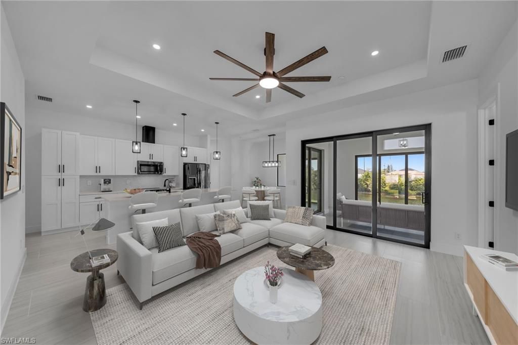 318 NW 9th St , Cape Coral, FL 33993 Photo