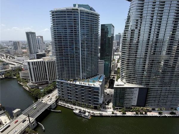 475 Brickell Ave , Unit 4008, Miami, FL 33131