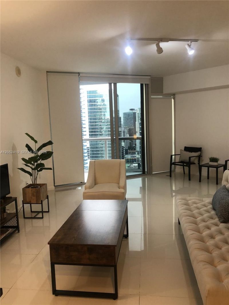 475 Brickell Ave , Unit 4008, Miami, FL 33131 Photo