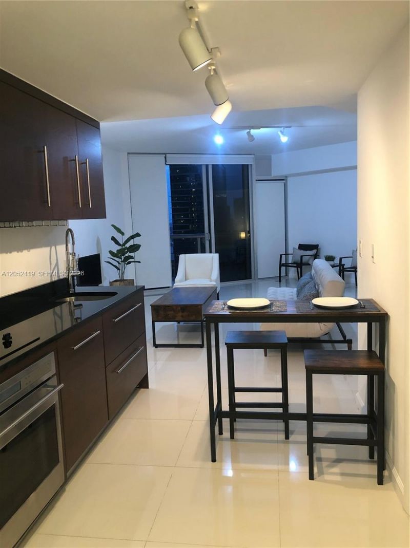 475 Brickell Ave , Unit 4008, Miami, FL 33131 Photo