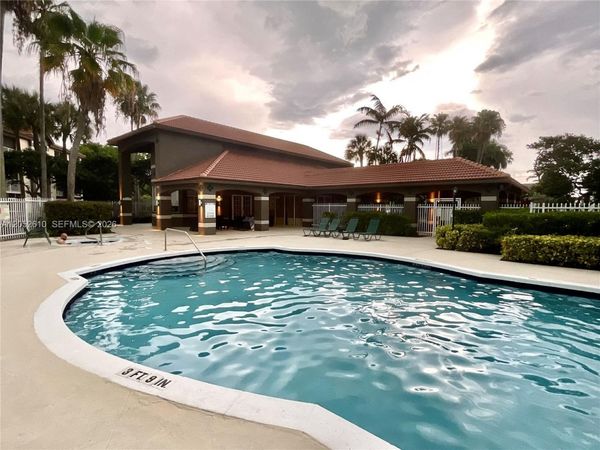 420 S Park RD, Unit 108, Hollywood, FL 33021