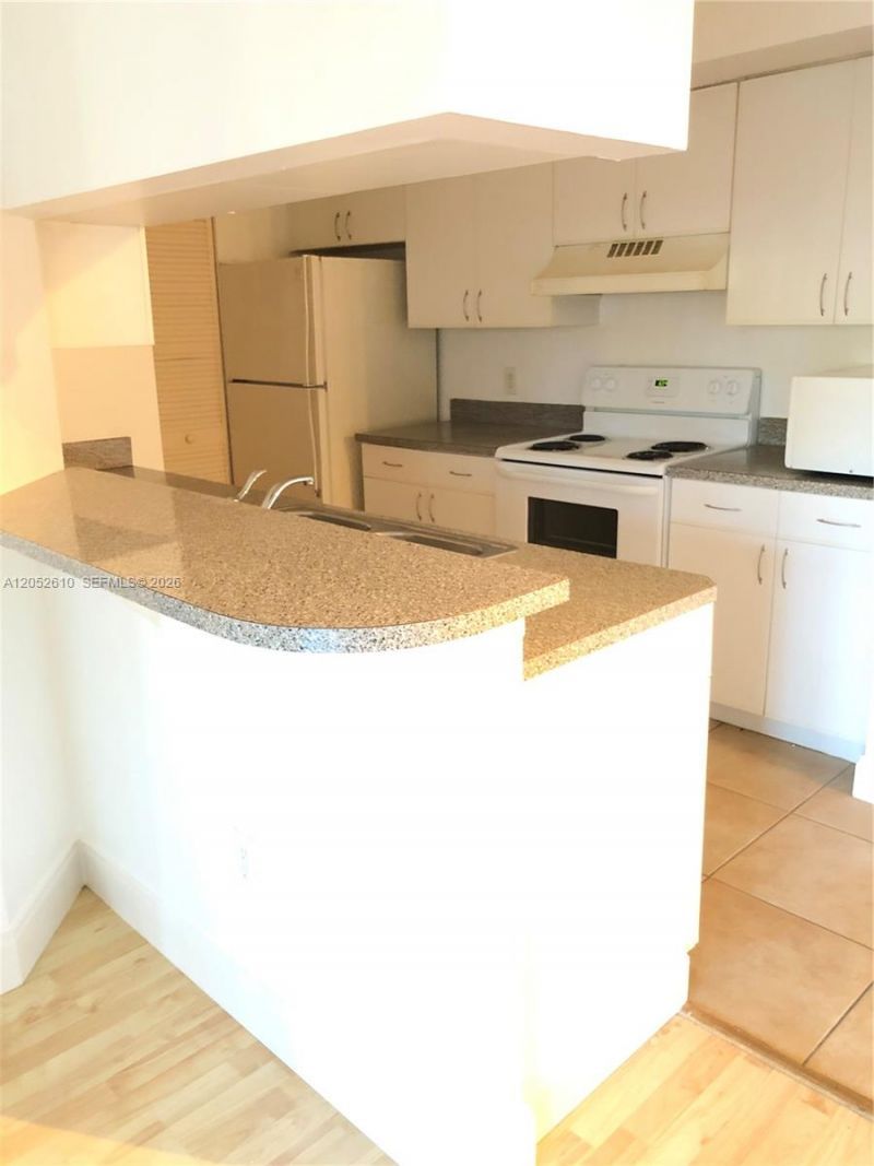 420 S Park Rd, Unit 108, Hollywood, FL 33021 Photo