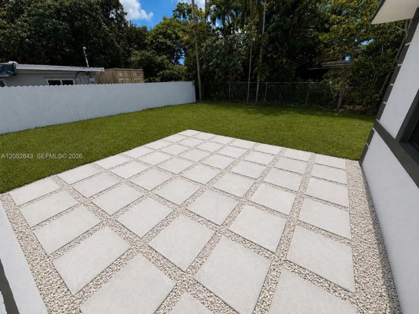 13885 NW 5th Ave , North Miami, FL 33168