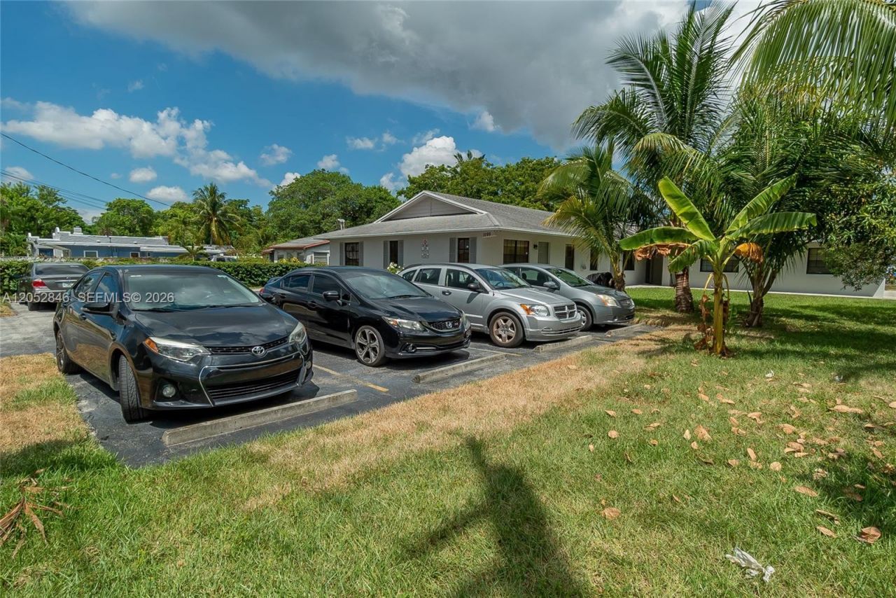 Please Call For Address, Oakland Park, FL 33334 Photo