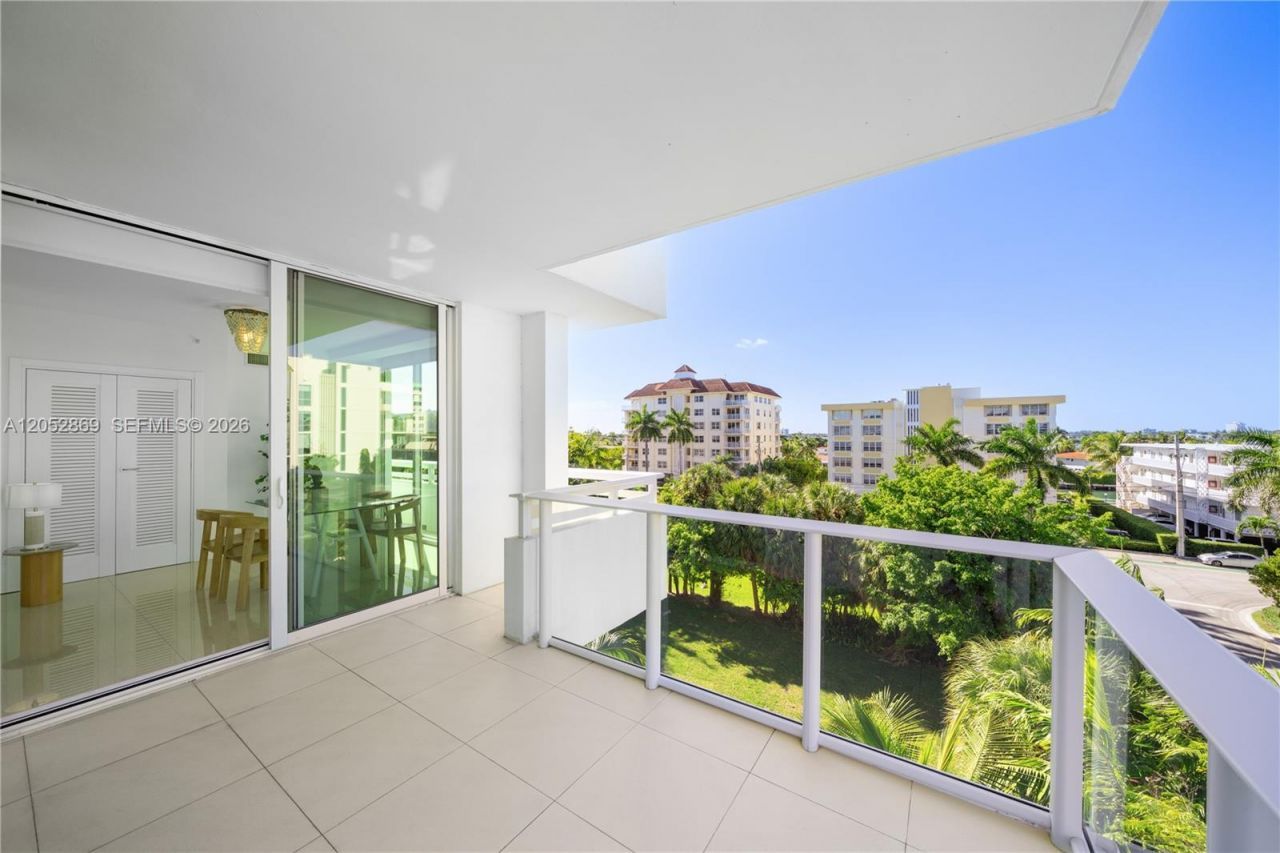 1150 102nd St , Unit 506, Bay Harbor Islands, FL 33154 Photo