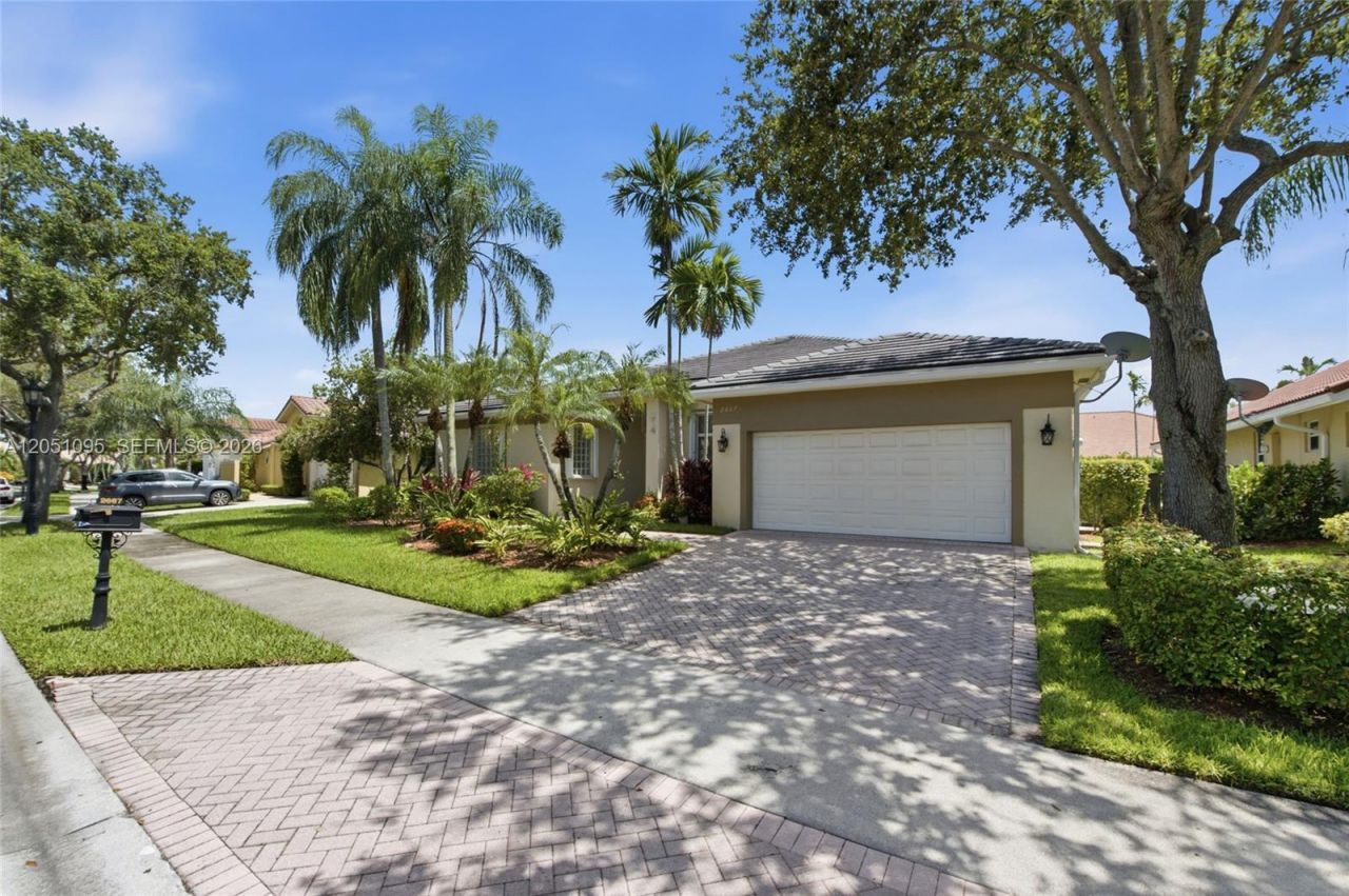 2667 Palmer Pl, Weston, FL 33332 Photo