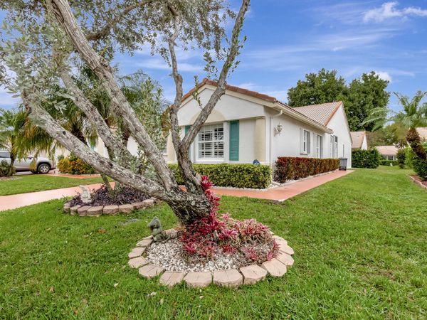6129 HELICONIA Road, Delray Beach, FL 33484