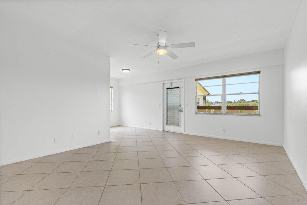 74 Mansfield B, Boca Raton, FL 33434 Photo