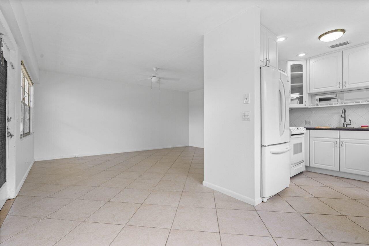 74 Mansfield B, Boca Raton, FL 33434 Photo