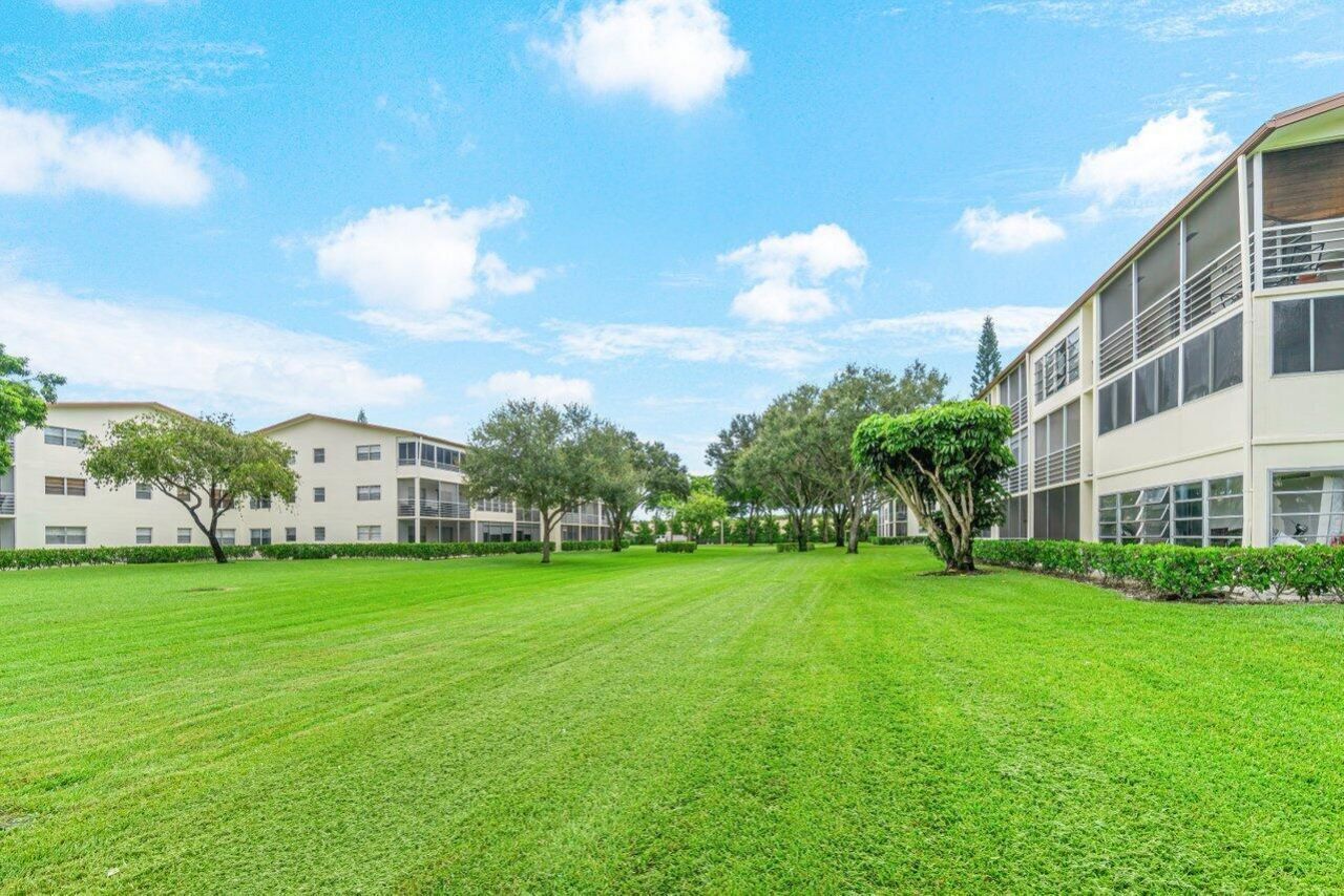 74 Mansfield B, Boca Raton, FL 33434 Photo