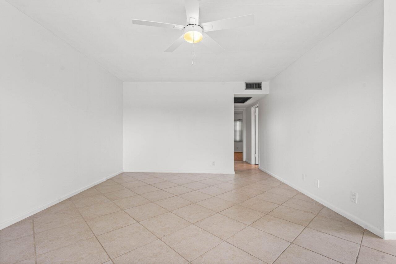 74 Mansfield B, Boca Raton, FL 33434 Photo