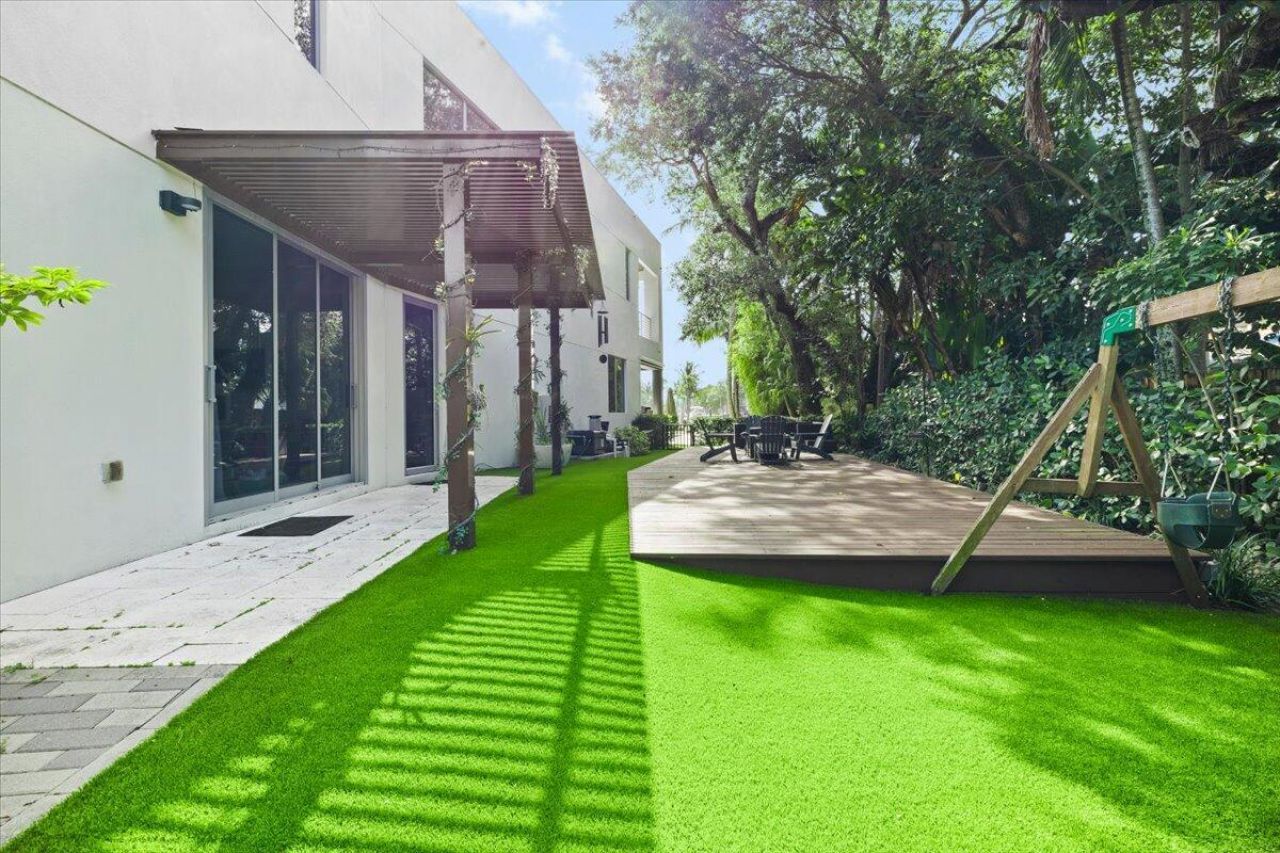 1304 SW 9th Street, Fort Lauderdale, FL 33312 Photo