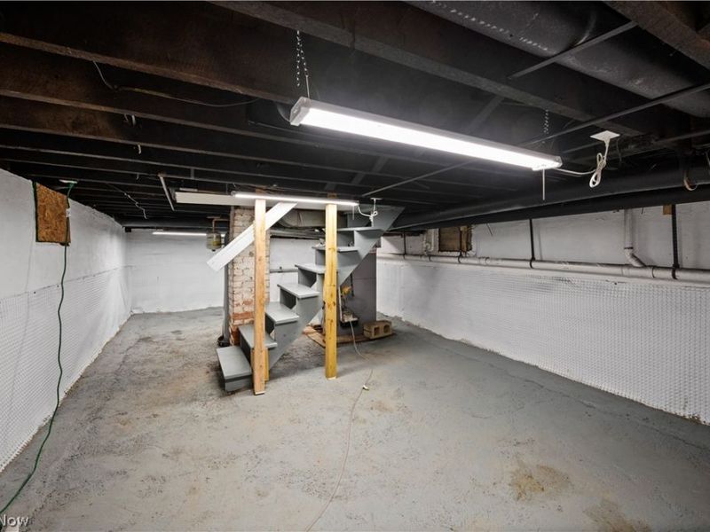 403 E Montgomery Street, Marietta, OH 45750 Photo 23