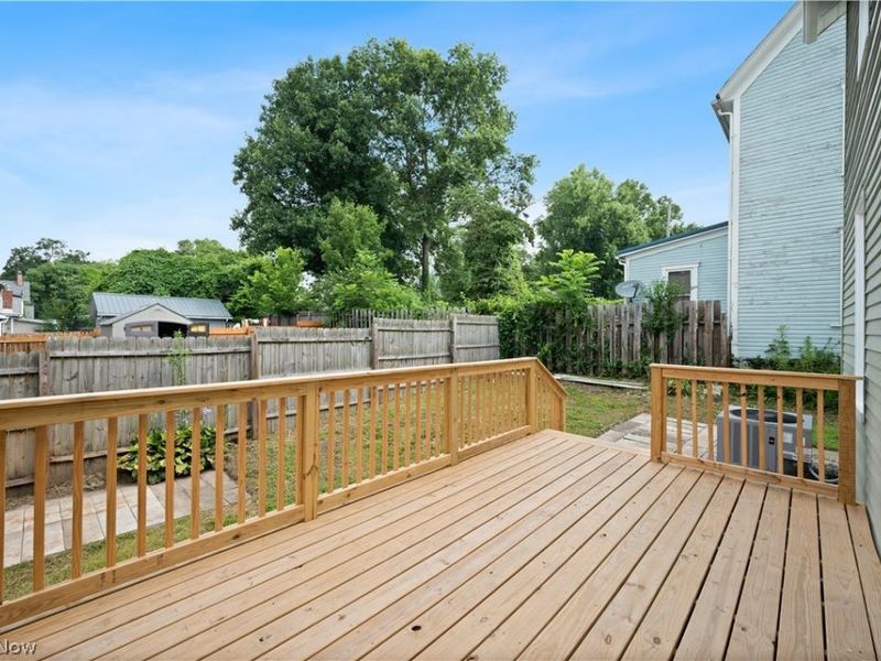 403 E Montgomery Street, Marietta, OH 45750 Photo 25