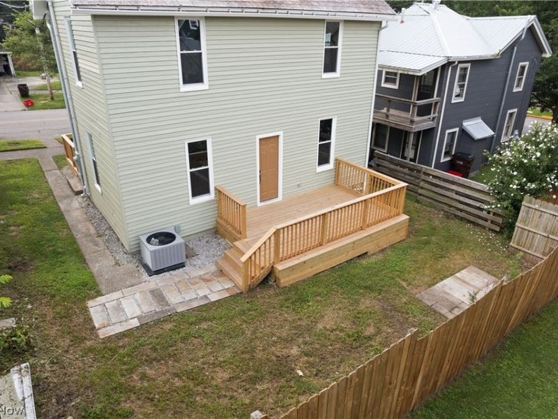 403 E Montgomery Street, Marietta, OH 45750 Photo 27