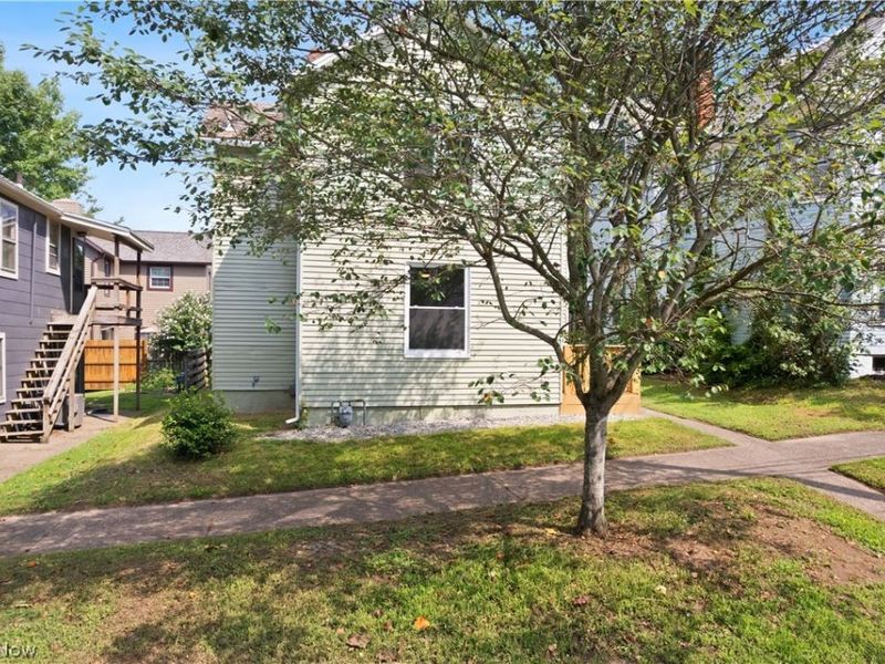 403 E Montgomery Street, Marietta, OH 45750 Photo 29