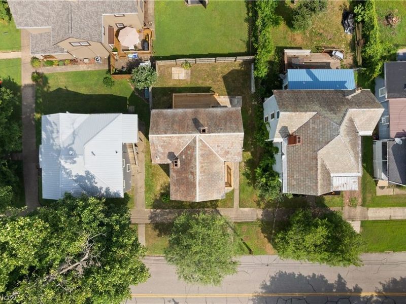 403 E Montgomery Street, Marietta, OH 45750 Photo 36