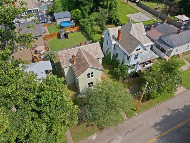 403 E Montgomery Street, Marietta, OH 45750 Photo 38