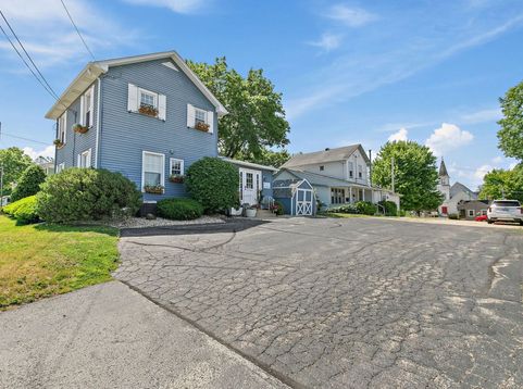 Main Photo