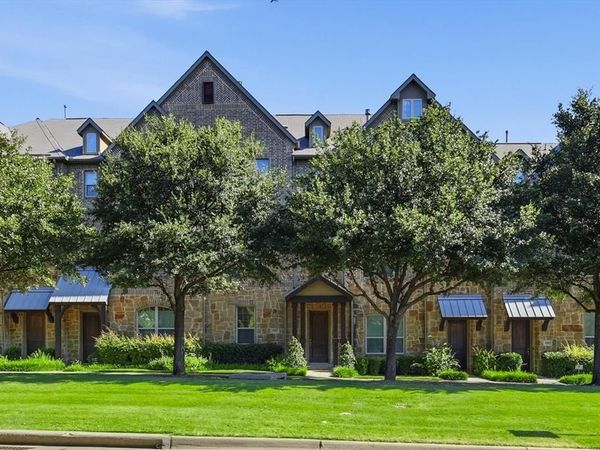 511 W Royal Lane, Irving, TX 75039