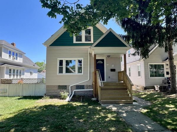 3366 S 8th STREET, Milwaukee, WI 53215