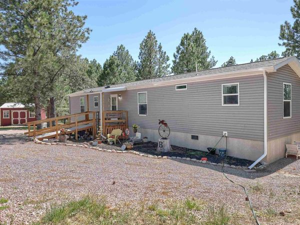 25555 Harriett Ward Road, Edgemont, SD 57735