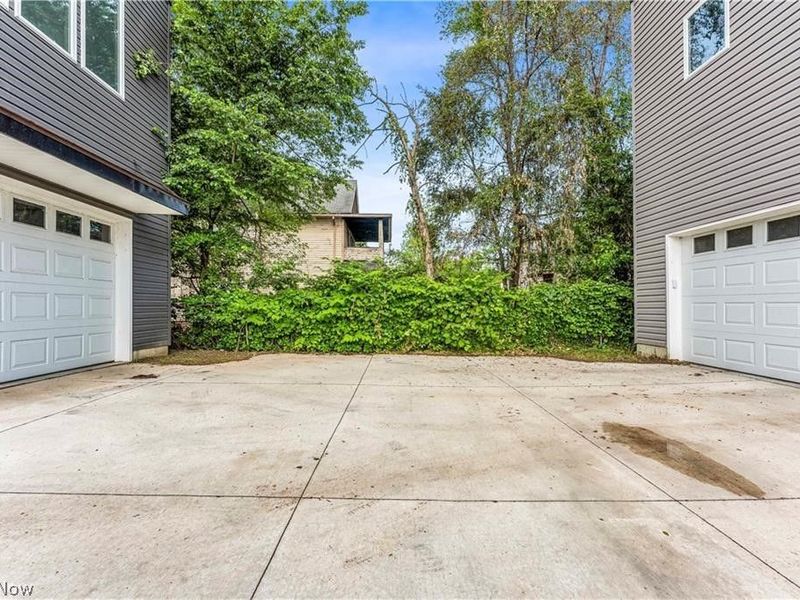 4210 Peach Court, Cleveland, OH 44113 Photo 35