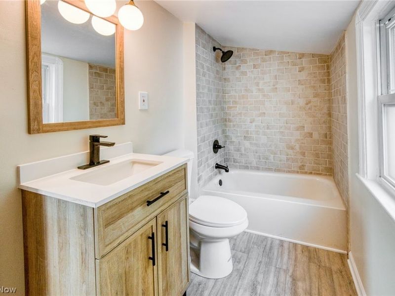 21901 Westport Avenue, Euclid, OH 44123 Photo 11