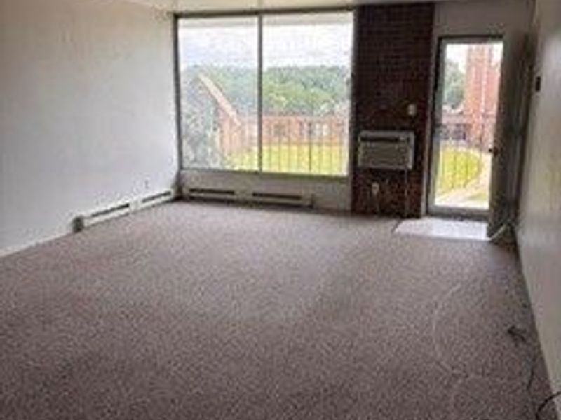 2331 E Market Street, Unit 318, Akron, OH 44312 Photo 3