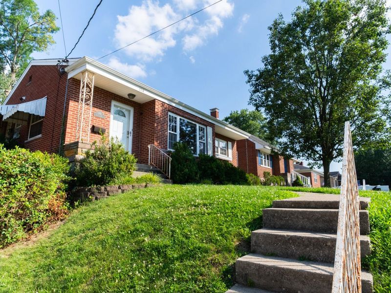 114 Garden Way, Fort Thomas, KY 41075 Photo 2