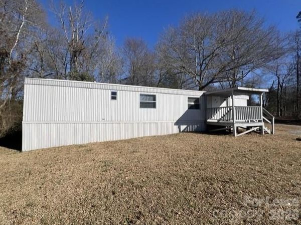 412 Copeland Park , Mount Holly, NC 28120