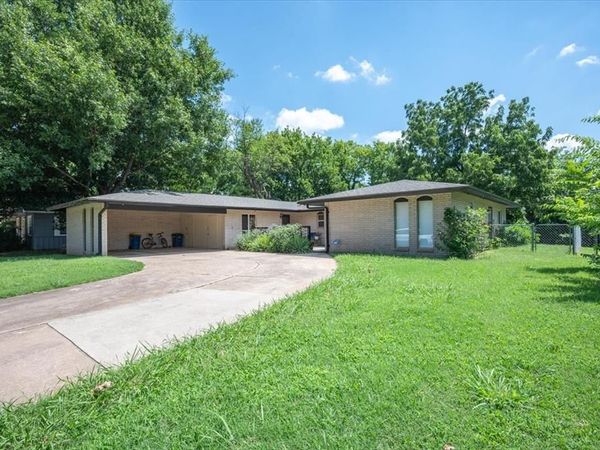 607 S Willis Street, Unit 607 & 609, Stillwater, OK 74074