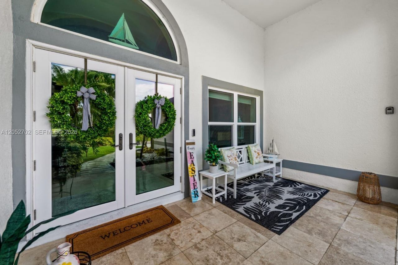1638 NW 38 Th Pl, Cape Coral, FL 33993 Photo