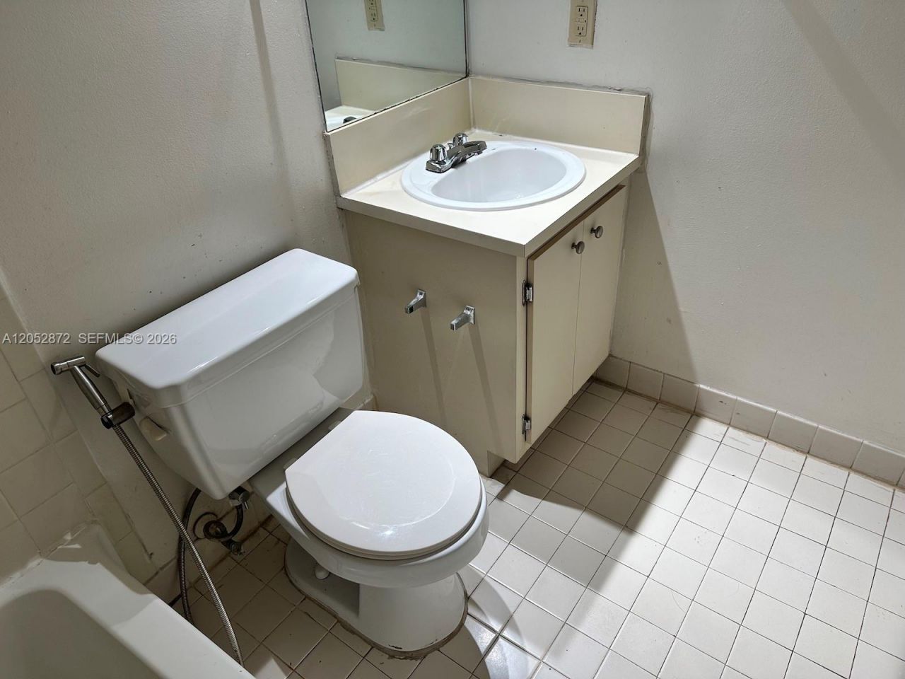 7200 NW 179th St, Unit 311, Hialeah, FL 33015 Photo