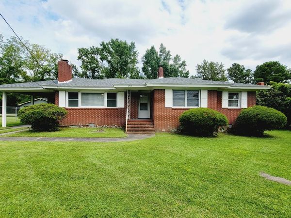 2512 Castle Hayne Road, Wilmington, NC 28401
