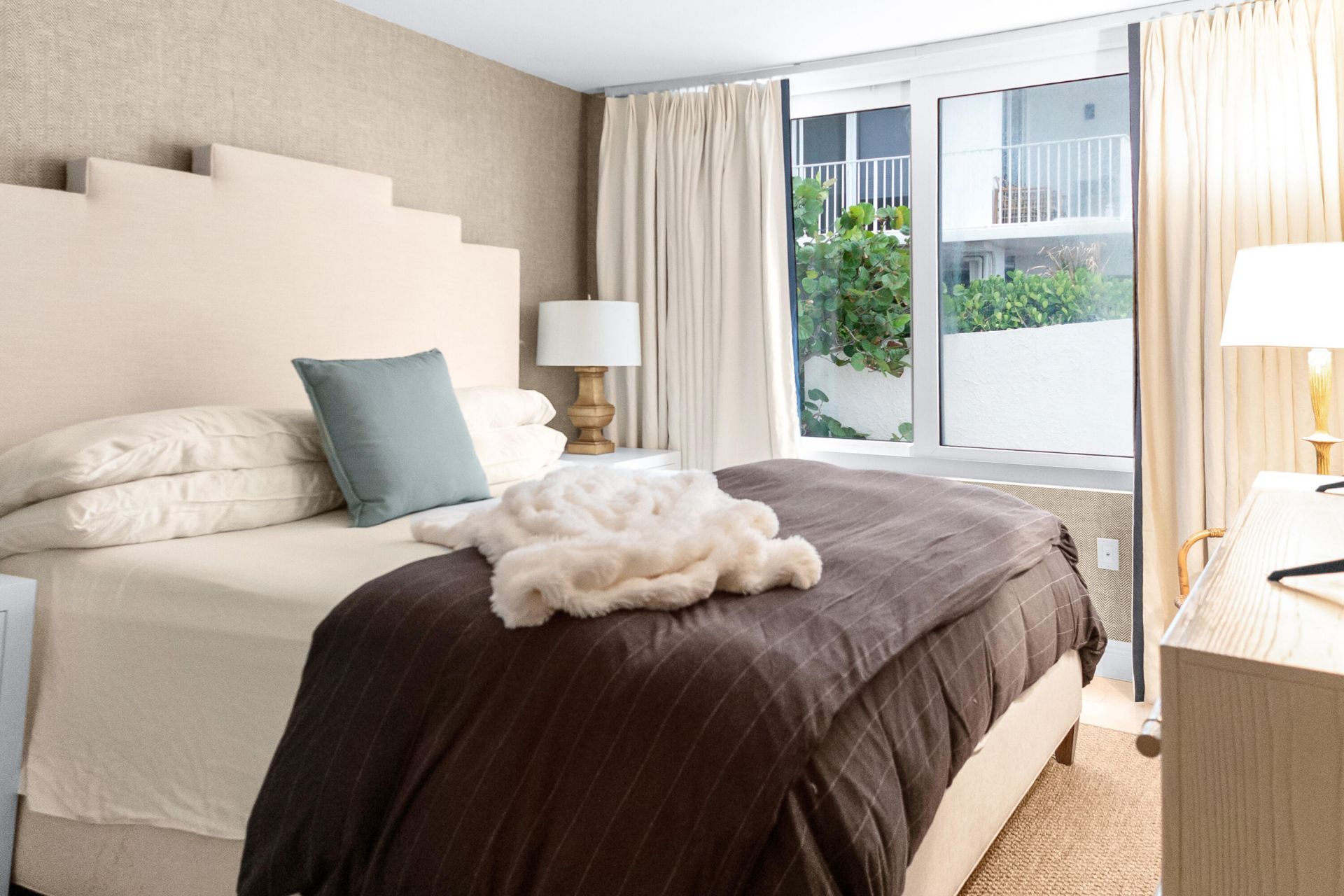 3590 S Ocean Boulevard, Unit 101, South Palm Beach, FL 33480 Photo