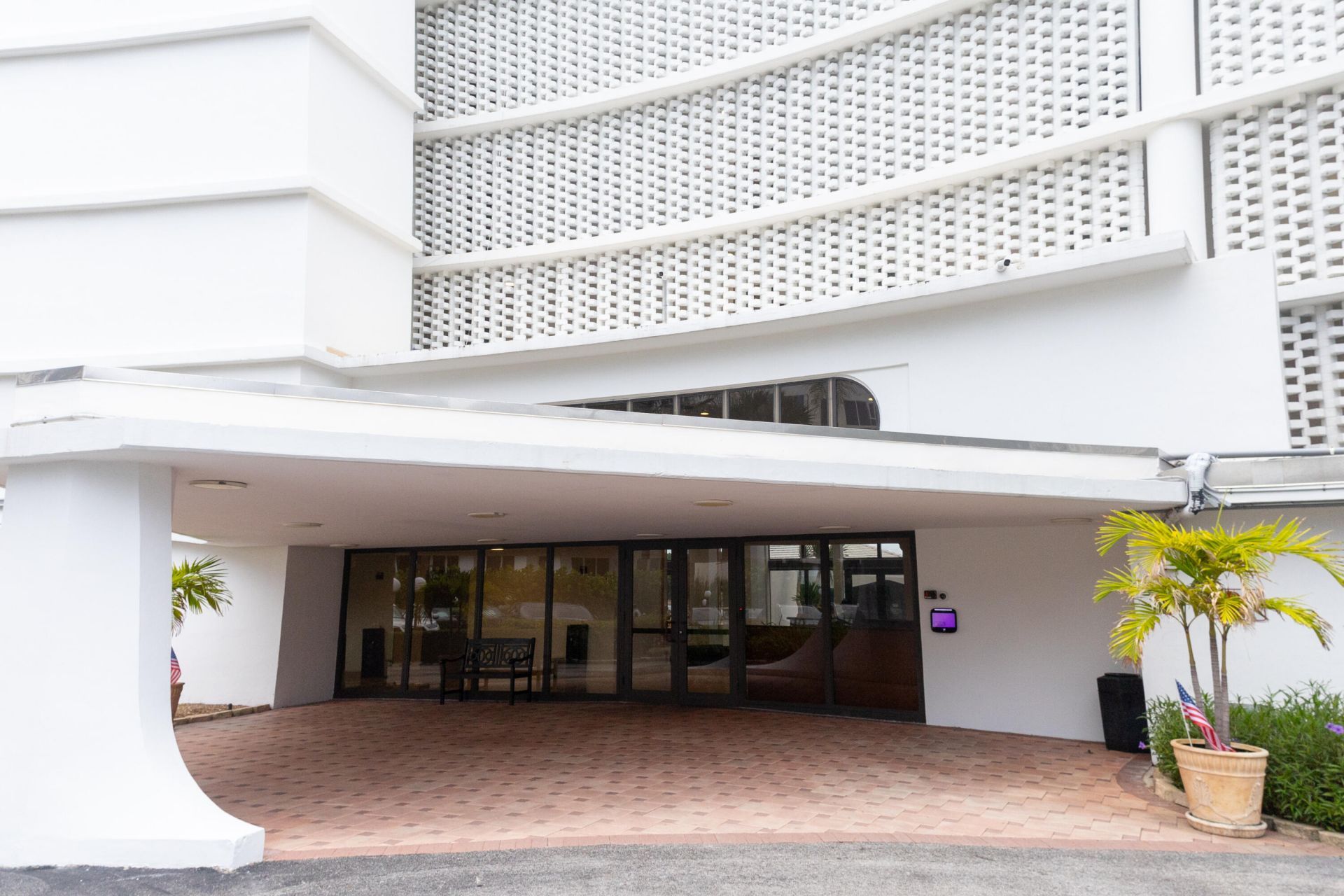 3590 S Ocean Boulevard, Unit 101, South Palm Beach, FL 33480 Photo