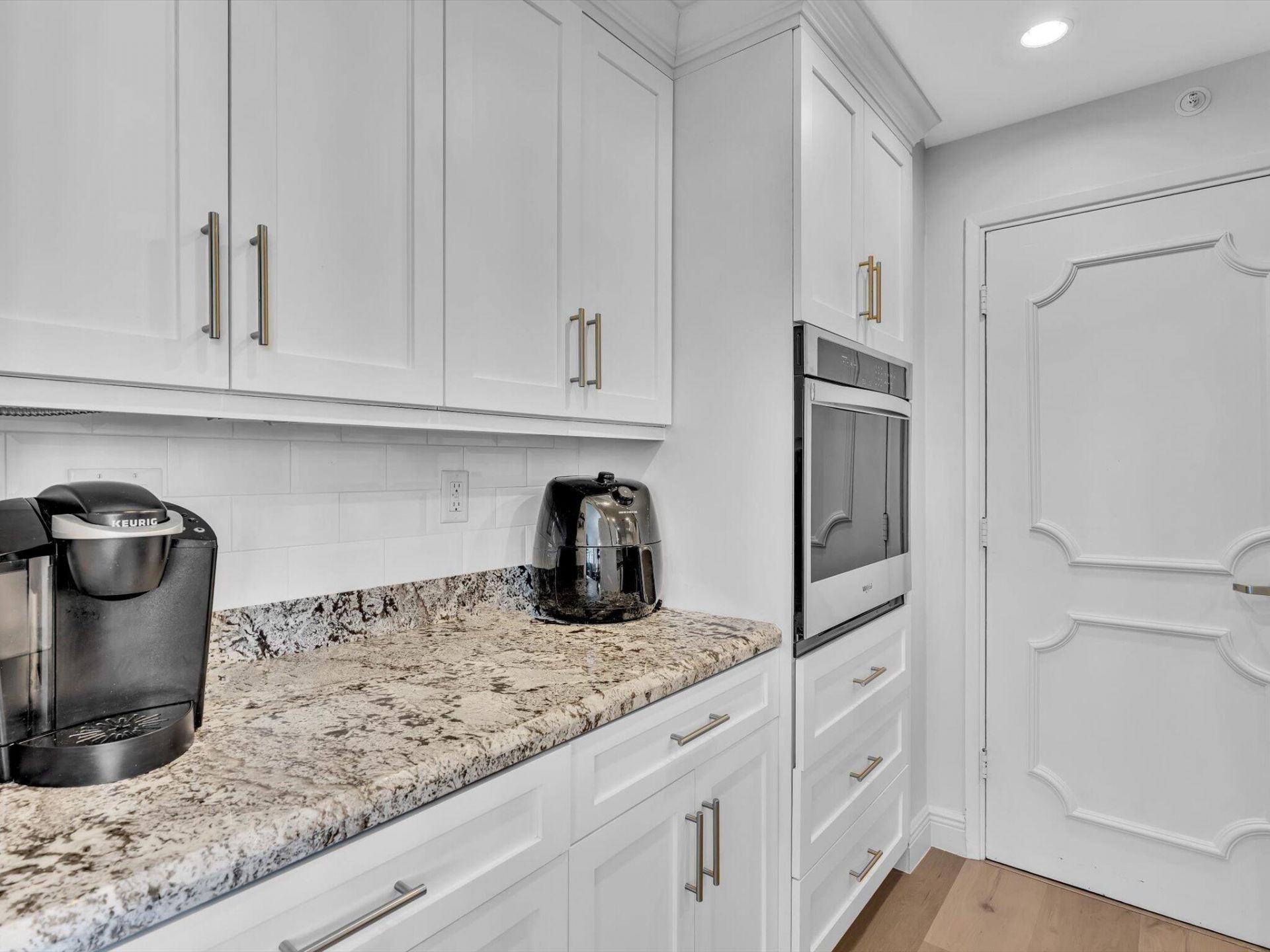 3300 NE 36th Street, Unit 1016, Fort Lauderdale, FL 33308 Photo