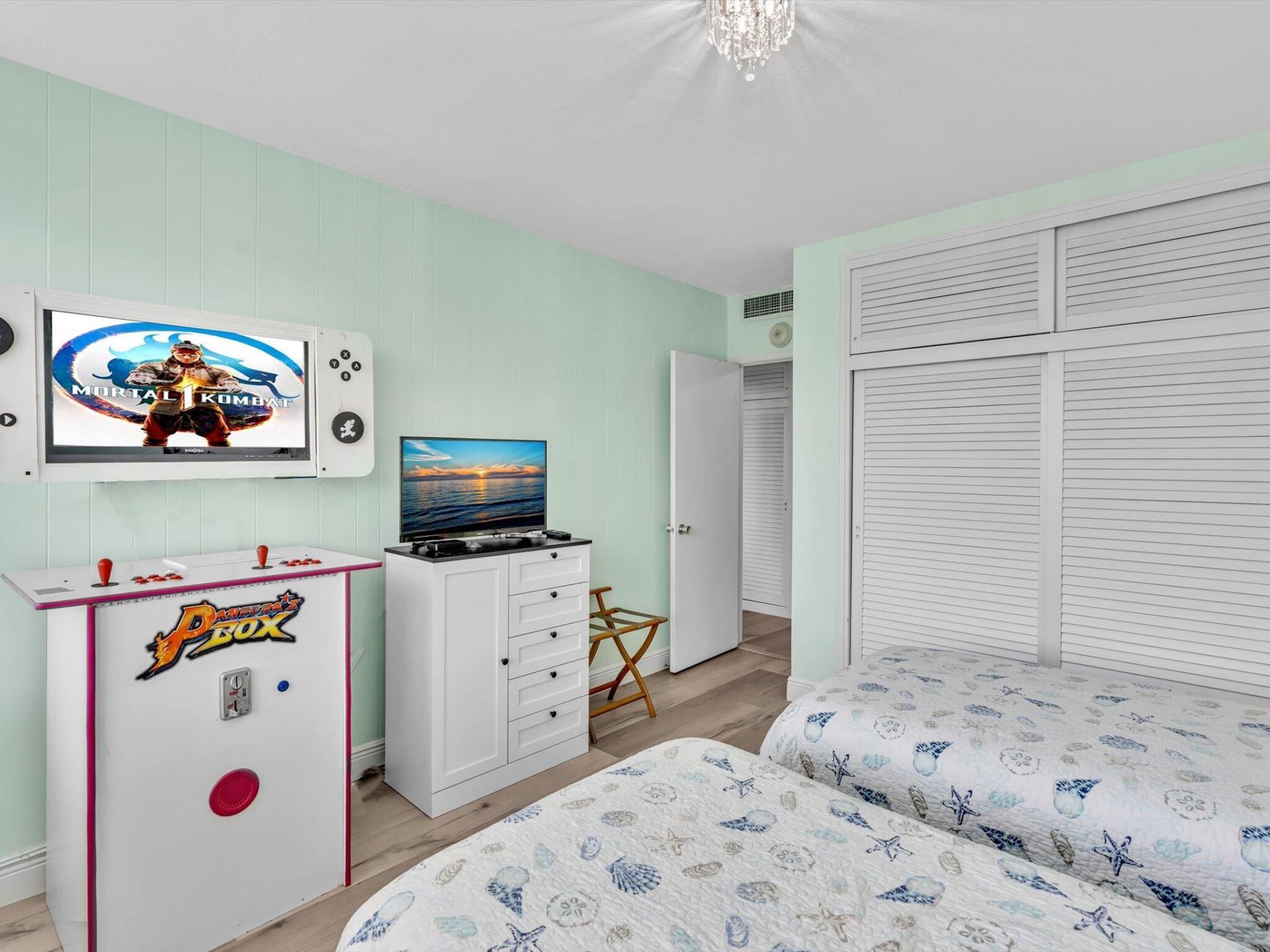 3300 NE 36th Street, Unit 1016, Fort Lauderdale, FL 33308 Photo