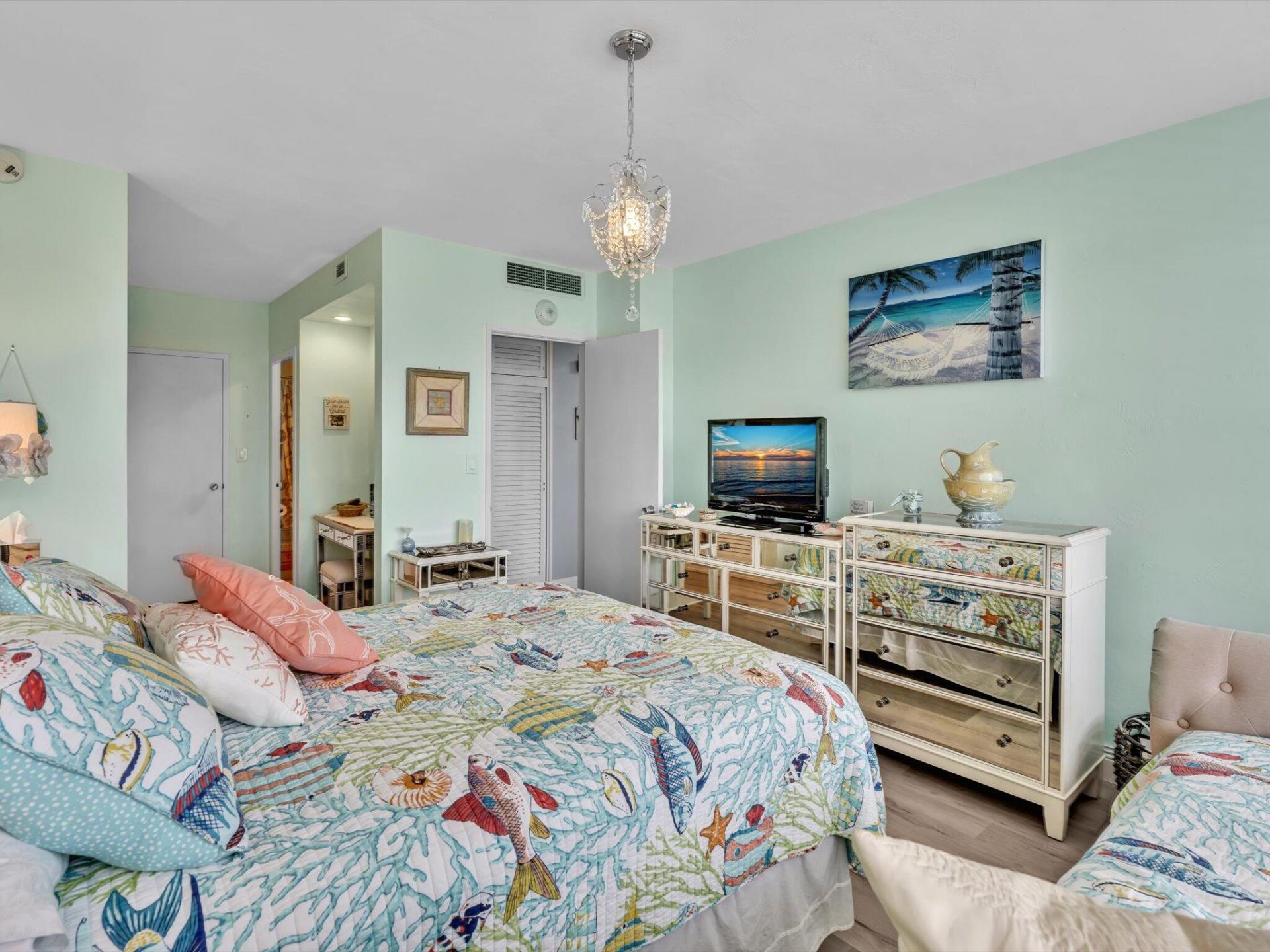 3300 NE 36th Street, Unit 1016, Fort Lauderdale, FL 33308 Photo