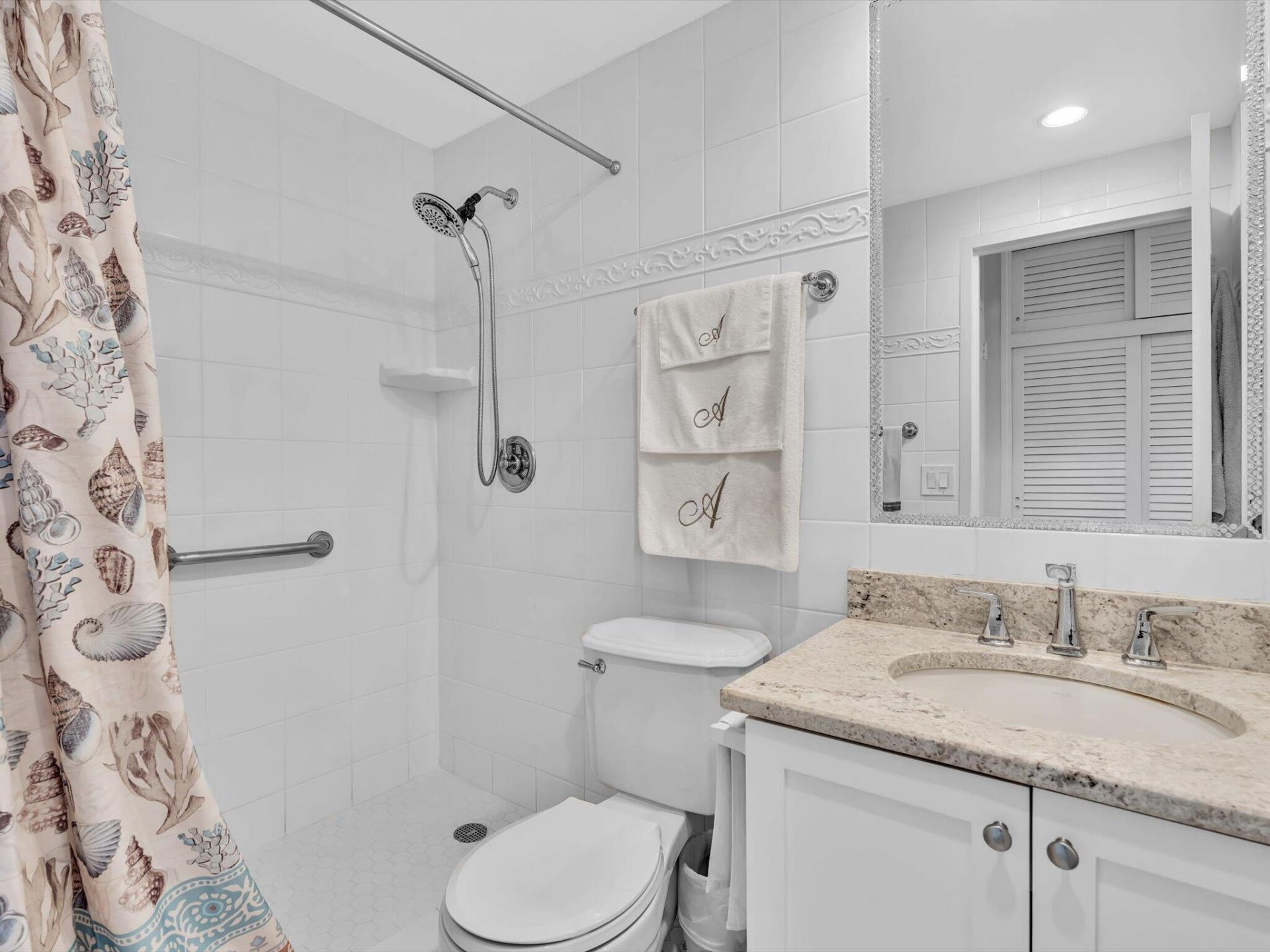 3300 NE 36th Street, Unit 1016, Fort Lauderdale, FL 33308 Photo