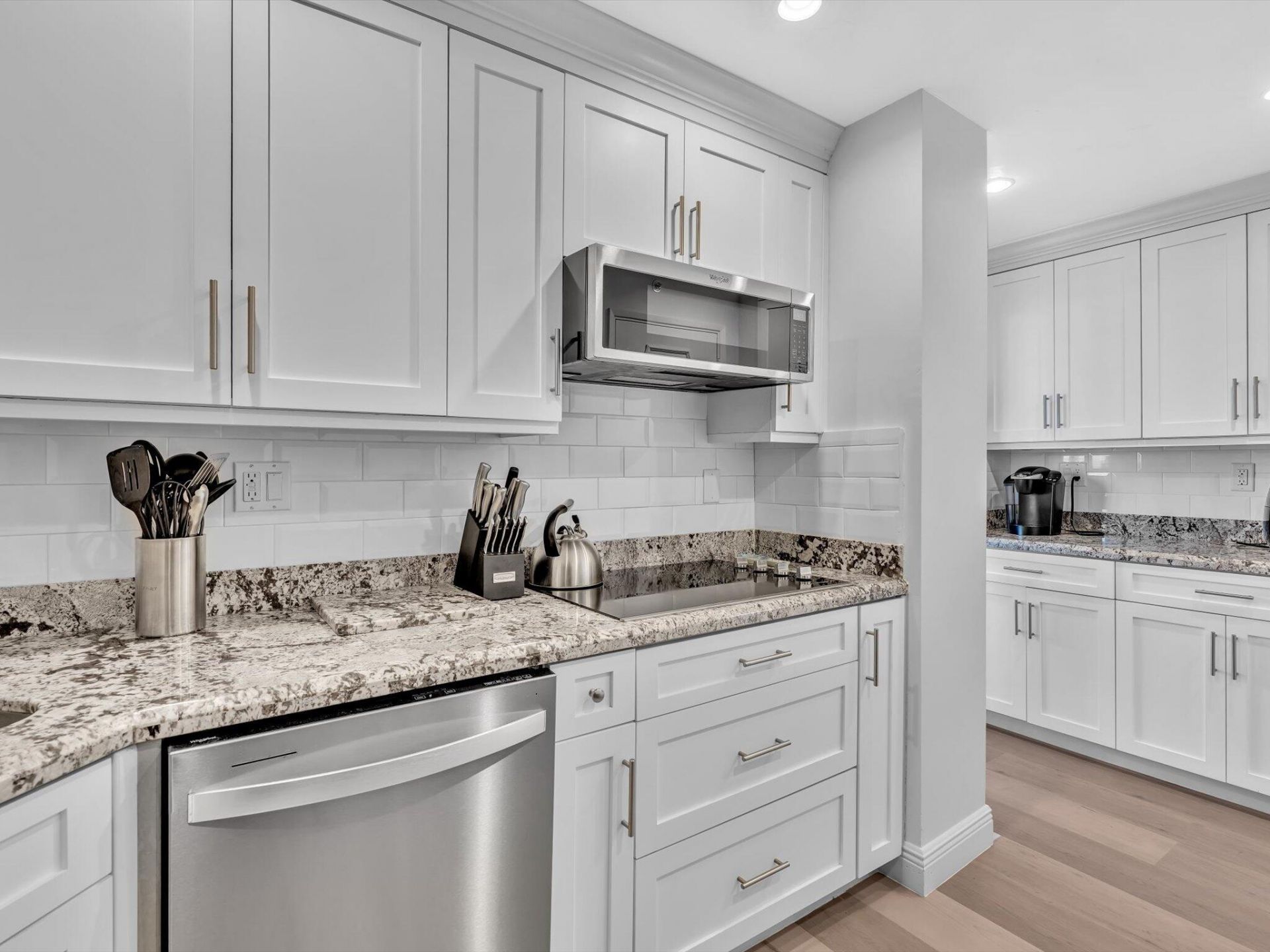 3300 NE 36th Street, Unit 1016, Fort Lauderdale, FL 33308 Photo