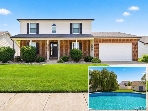 1316 Summerfield, Waterloo, IL 62298