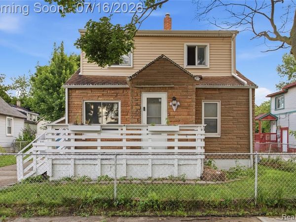 147 Charles Street, River Rouge, MI 48218