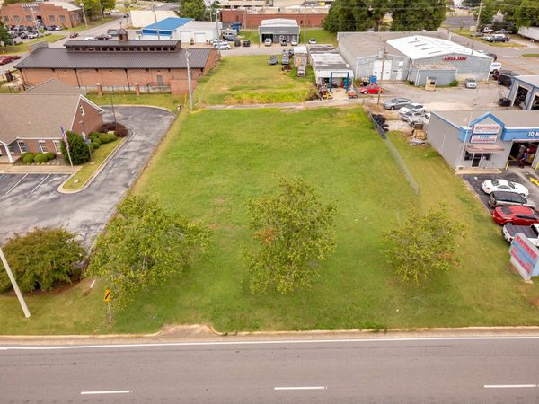0 Dr Hicks Blvd, Florence, AL 35630