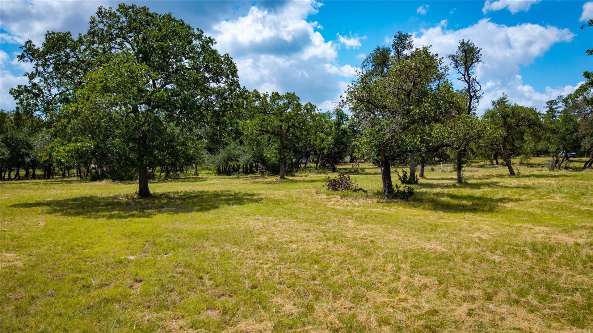 2041 Lone Man Mountain Rd, Wimberley, TX 78676 Main Photo