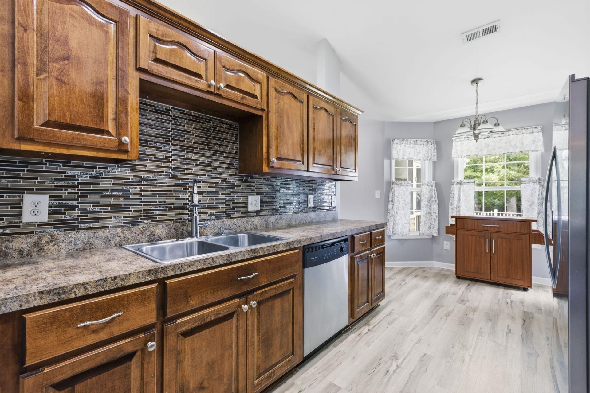 2760 Woodcreek Ln.  Photo 14