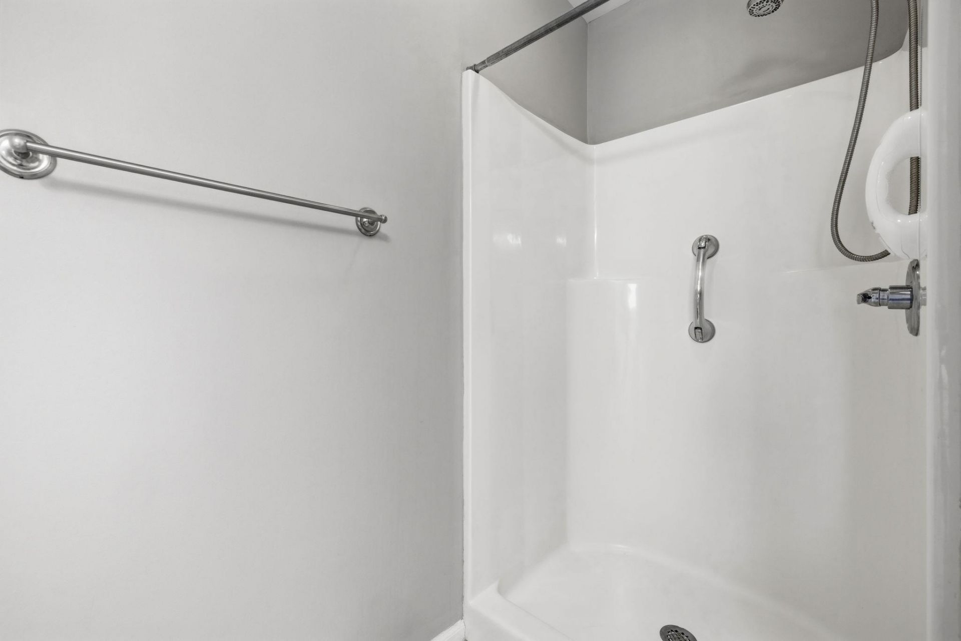 2760 Woodcreek Ln.  Photo 22
